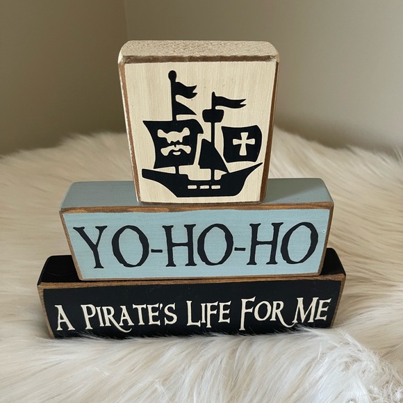 Yo-Ho-Ho A Pirates Life For Me Wooden Blocks - Picture 3 of 6